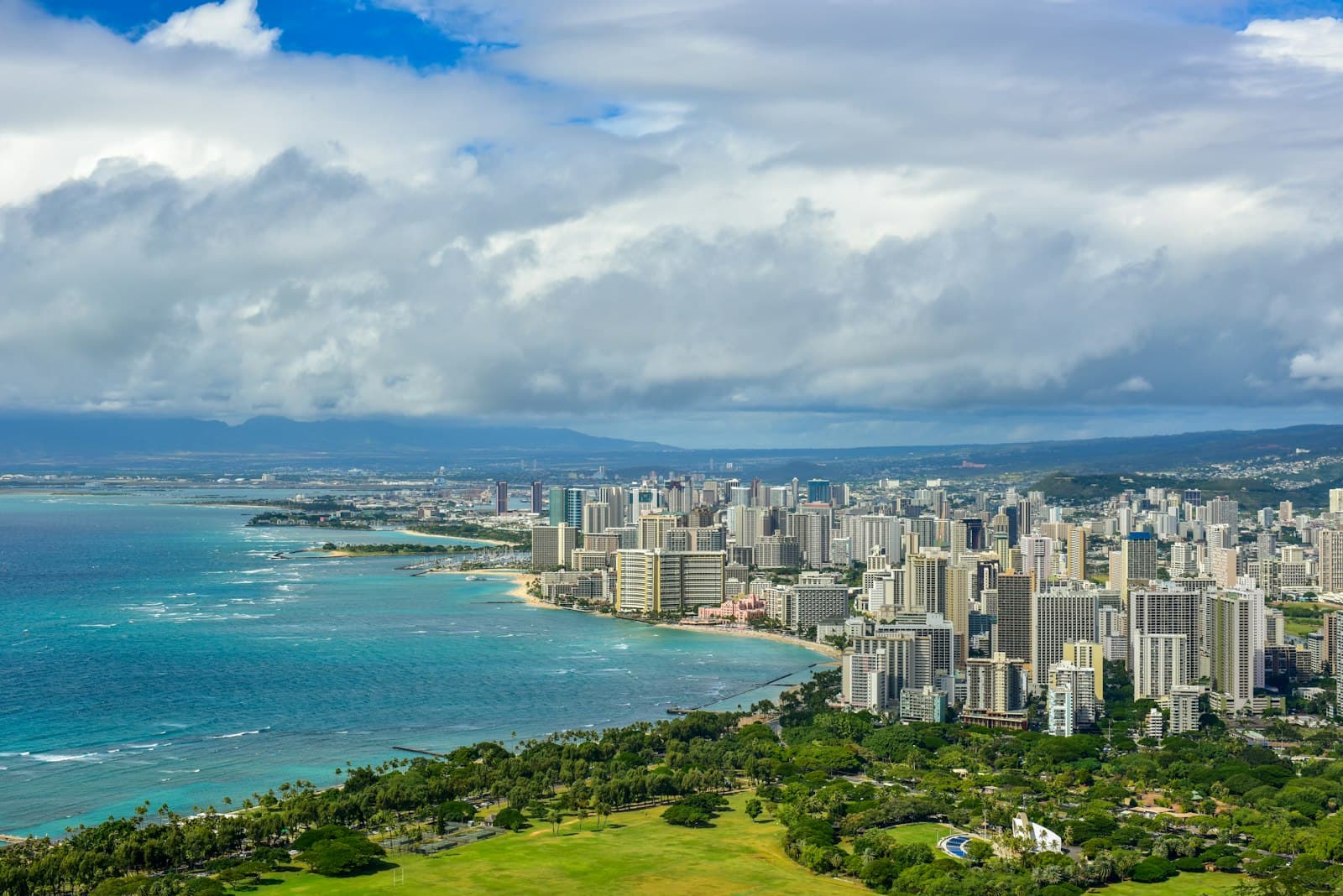 Aerial view of Honolulu from Diamond Head
